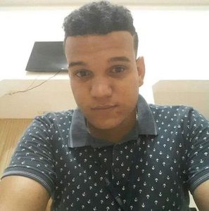 Meet your Posher, Luis